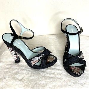Desigual High Heel Sandals Black White Floral Fabric Strappy Shoes Size 38, 7.5